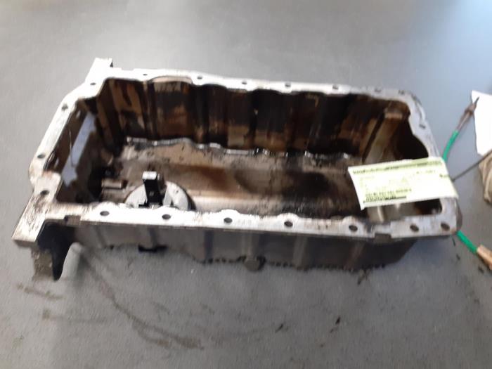 Sump from a Volkswagen Golf 2003