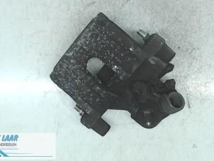 Used Rear brake calliper, left Ford C-Max (DM2) Price on request offered by Autodemontage van de Laar