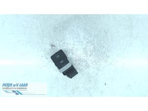 Used Parking brake switch Volkswagen Golf VII (AUA) 1.4 TSI 16V Price on request offered by Autodemontage van de Laar