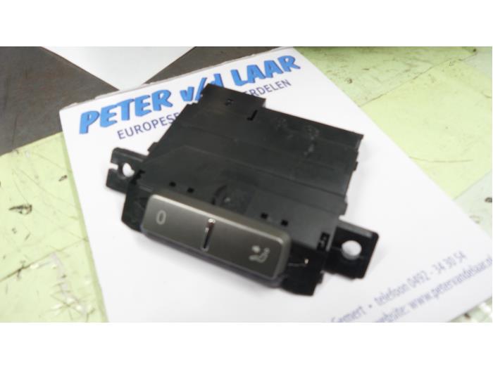 Usados Interruptor Volkswagen Phaeton (3D) 3.0 V6 TDI 24V 4Motion Precio de solicitud ofrecido por Autodemontage van de Laar