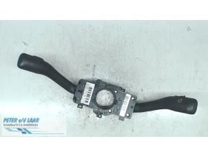 Usagé Commodo d'essuie glace Audi A2 (8Z0) 1.4 16V Prix sur demande proposé par Autodemontage van de Laar