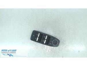 Used Mirror switch Renault Clio V (RJAB) 1.0 TCe 100 12V Price € 72,60 Inclusive VAT offered by Autodemontage van de Laar