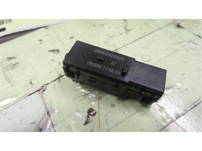 Begagnade Sensor (övriga) Renault Clio V (RJAB) 1.0 TCe 100 12V Pris € 60,50 Inklusive moms erbjuds av Autodemontage van de Laar