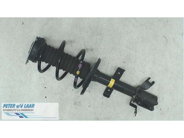 Front shock absorber rod, right from a Renault Captur (2R) 1.5 Energy dCi 90 FAP 2018