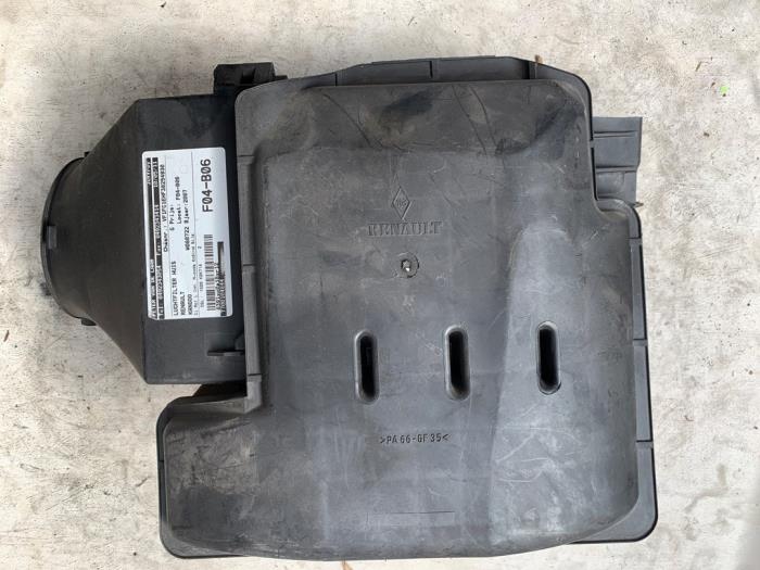 Gebrauchte Luftfiltergehäuse Renault Kangoo Express (FC) 1.5 dCi 68 Preis € 50,00 Margenregelung angeboten von Autodemontage van de Laar