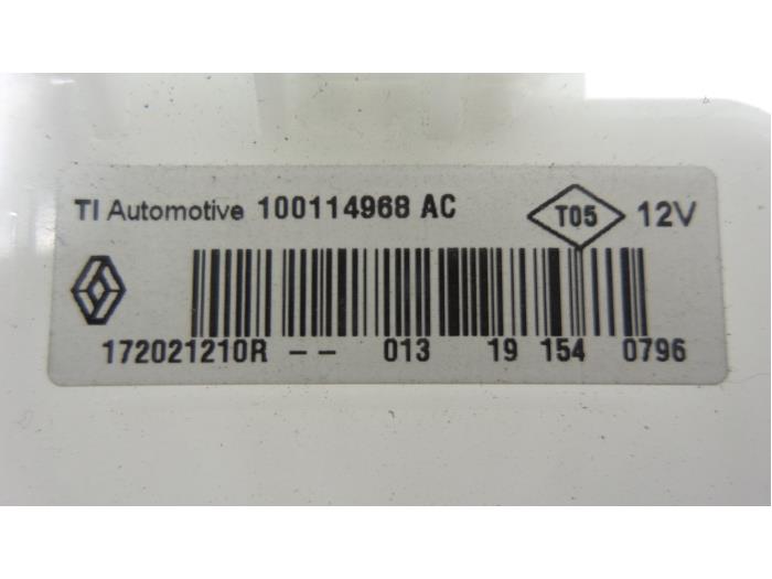 Begagnade Bensinpump Renault Clio V (RJAB) 1.0 TCe 100 12V Pris € 150,00 Marginaltabell erbjuds av Autodemontage van de Laar