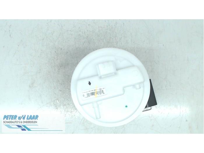 Gebrauchte Benzinpumpe Dacia Sandero II 0.9 TCE 12V Preis € 80,00 Margenregelung angeboten von Autodemontage van de Laar