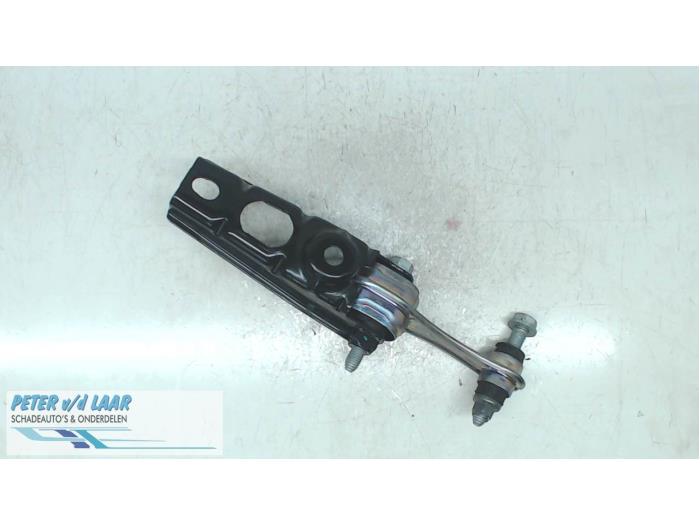 Usagé Support moteur Dacia Sandero II 0.9 TCE 12V Prix € 30,00 Règlement à la marge proposé par Autodemontage van de Laar