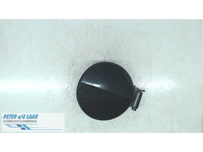 Tank cap cover from a Audi A3 (8P1) 1.6 2003