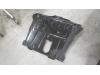 Dacia Duster (SR) 1.6 16V Motorskyddspanel