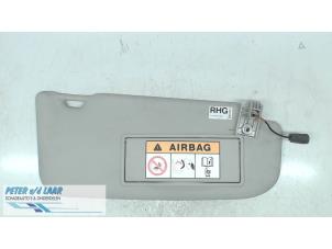 Used Sun visor Renault Kadjar (RFEH) 1.3 TCE 140 FAP 16V Price on request offered by Autodemontage van de Laar