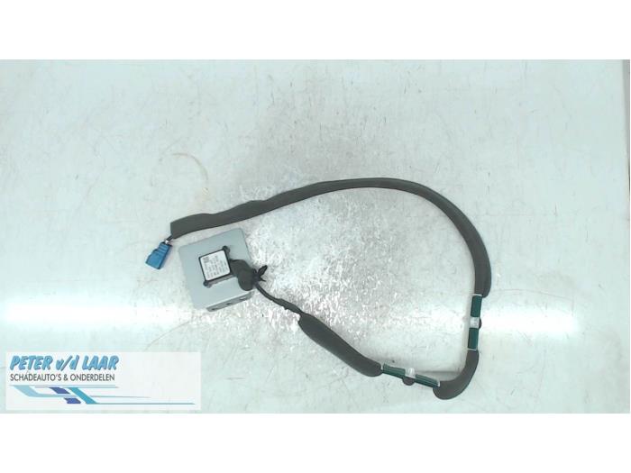 Używane Antena GPS Nissan Note (E12) 1.5 dCi 90 Cena na żądanie oferowane przez Autodemontage van de Laar