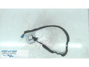 Used GPS antenna Nissan Note (E12) 1.5 dCi 90 Price on request offered by Autodemontage van de Laar