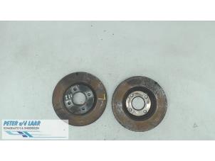 Used Front brake disc Nissan Note (E12) 1.5 dCi 90 Price on request offered by Autodemontage van de Laar