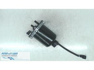Used Fuel filter Dacia Duster (SR) 1.5 Blue dCi 115 Price on request offered by Autodemontage van de Laar