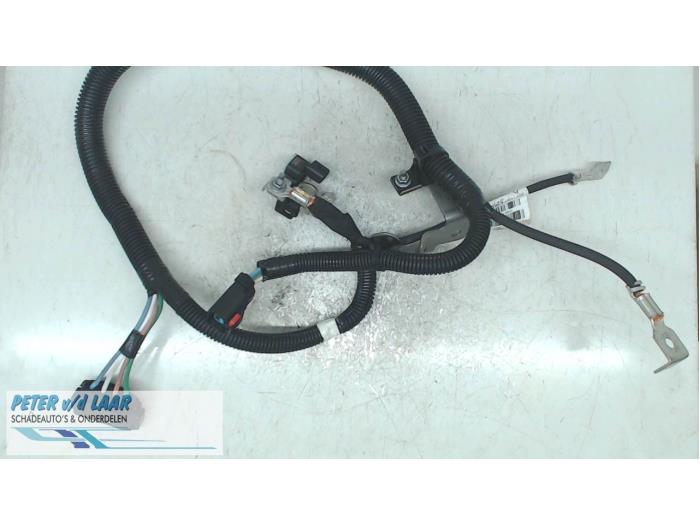Używane Kabel (rózne) Dacia Duster (SR) 1.5 Blue dCi 115 Cena na żądanie oferowane przez Autodemontage van de Laar