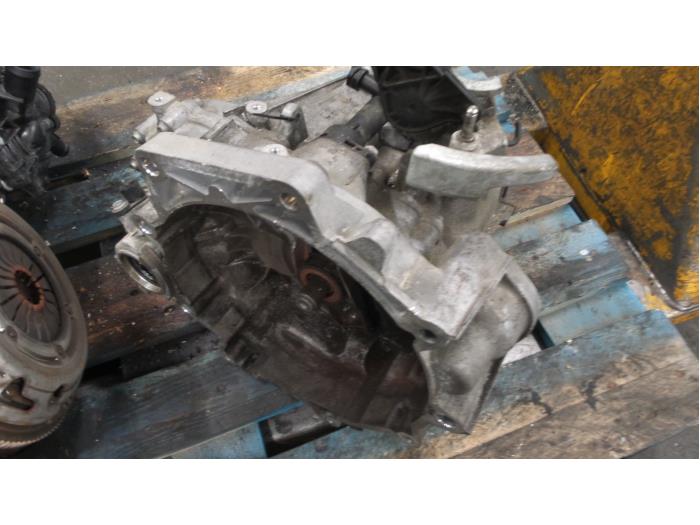Gebrauchte Getriebe Seat Ibiza IV (6J5) 1.0 EcoTSI 12V Preis € 300,00 Margenregelung angeboten von Autodemontage van de Laar