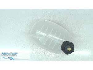 Used Expansion vessel Renault Clio V (RJAB) 1.3 TCe 130 16V Price on request offered by Autodemontage van de Laar