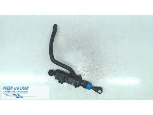 Used Clutch master cylinder Renault Clio V (RJAB) 1.3 TCe 130 16V Price on request offered by Autodemontage van de Laar