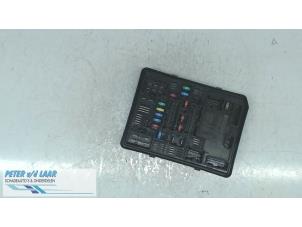 Used Fuse box Renault Clio V (RJAB) 1.3 TCe 130 16V Price € 181,50 Inclusive VAT offered by Autodemontage van de Laar