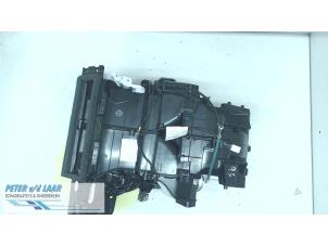 Used Heater housing Renault Clio V (RJAB) 1.3 TCe 130 16V Price on request offered by Autodemontage van de Laar