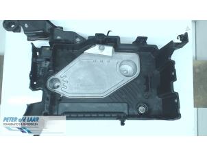 Used Battery box Renault Clio V (RJAB) 1.3 TCe 130 16V Price on request offered by Autodemontage van de Laar