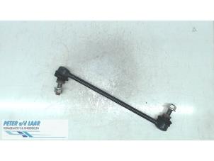 Used Front anti-roll bar Nissan Juke (F15) 1.6 16V Price on request offered by Autodemontage van de Laar