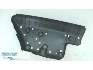 Used Bash plate Dacia Duster (SR) 1.5 Blue dCi 115 Price on request offered by Autodemontage van de Laar