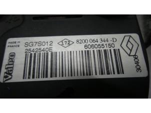 Dynamo från en Renault Twingo (C06) 1.2 16V 2007
