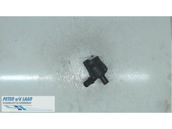 Begagnade Vattenpump Renault Laguna Coupé (DT) 2.0 dCi 16V 150 Pris på förfrågan erbjuds av Autodemontage van de Laar