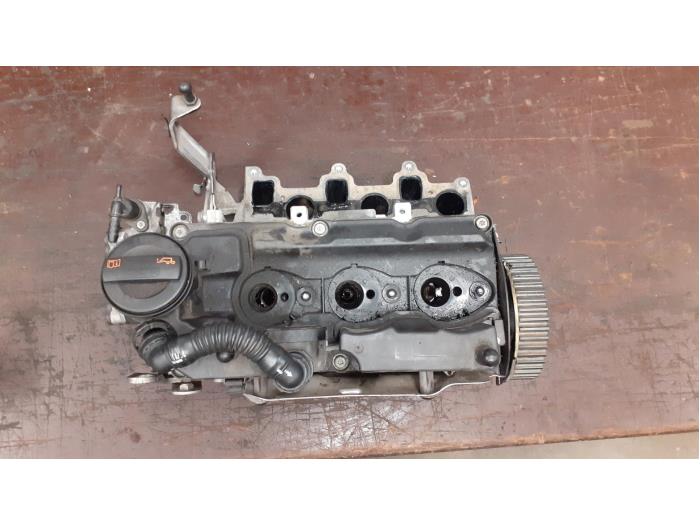 Begagnade Topplock Volkswagen Polo V (6R) 1.2 TDI 12V BlueMotion Pris € 300,00 Marginaltabell erbjuds av Autodemontage van de Laar