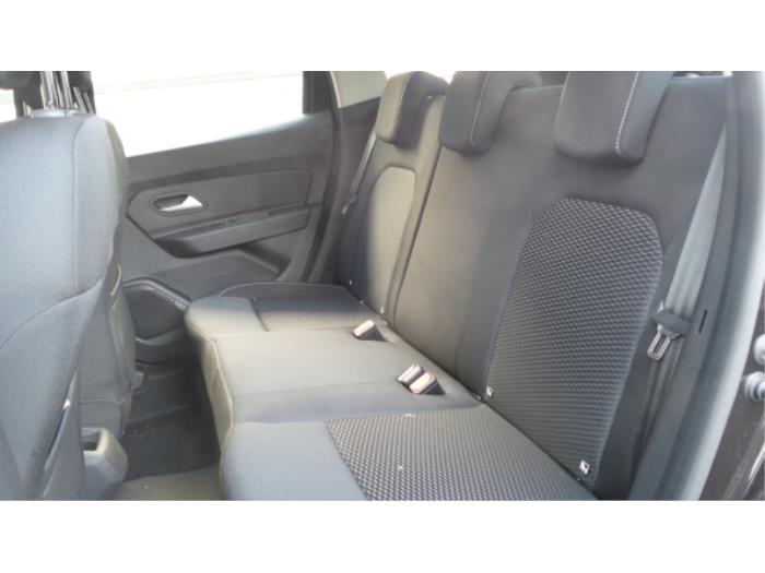 Set of upholstery (complete) from a Dacia Duster (SR) 1.6 16V 2019