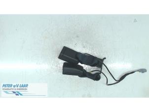 Used Rear seatbelt buckle, right Dacia Duster (SR) 1.6 16V Price on request offered by Autodemontage van de Laar
