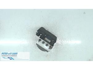 Gebrauchte ABS Pumpe Nissan Micra (K12) 1.5 dCi 68 Preis auf Anfrage angeboten von Autodemontage van de Laar