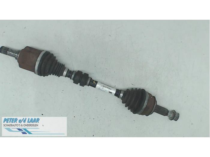 Front drive shaft, left from a Renault Kadjar (RFEH) 1.5 Blue dCi 2018