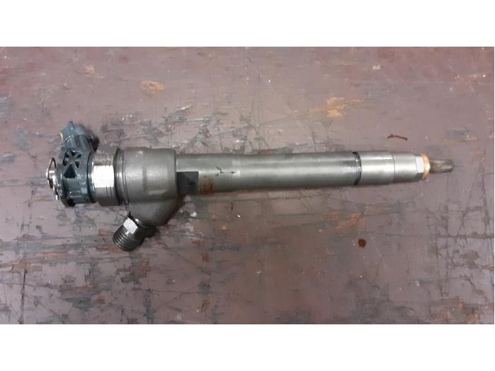 Usagé Injecteurs Renault Trafic (1FL/2FL/3FL/4FL) 1.6 dCi 115 Prix € 200,00 Règlement à la marge proposé par Autodemontage van de Laar