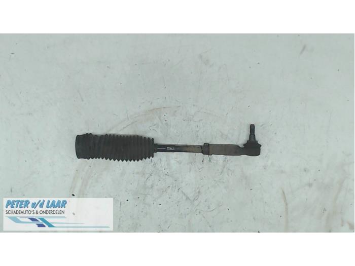 Tie rod, right from a Volkswagen Golf 2005