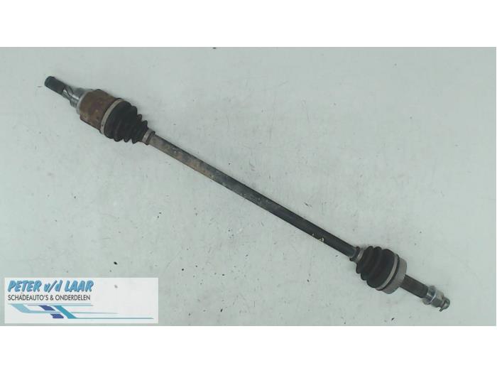 Nissan XTrail Drive shafts, rear left stock