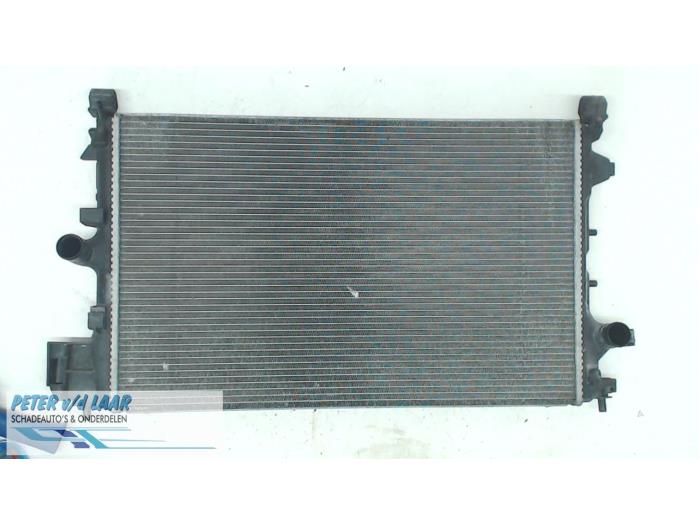 Usagé Radiateur Opel Vectra C Caravan 1.9 CDTI 100 Prix € 35,00 Règlement à la marge proposé par Autodemontage van de Laar