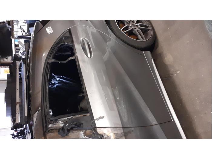 Porte arrière gauche d'un Mercedes-Benz A (W176) 2.2 A-200 CDI, A-200d 16V 2018
