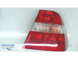 Used Taillight, right BMW 3 serie (E46/4) 316i 16V Price € 40,00 Margin scheme offered by Autodemontage van de Laar
