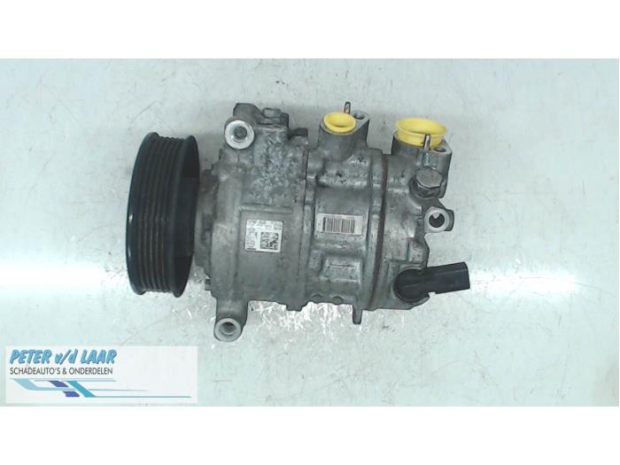 Air conditioning pump from a Volkswagen Golf VII (AUA) 2.0 GTI 16V 2013