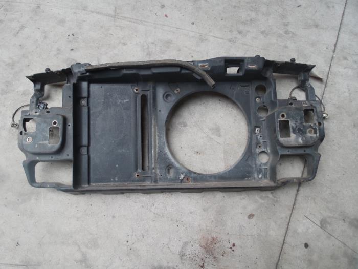 Front panel from a Volkswagen Polo III (6N1) 1.3i 55 1994