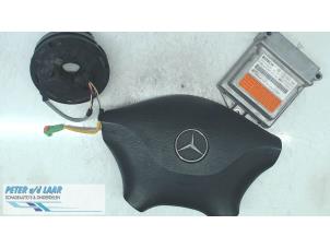 Używane Zestaw + Modul poduszki powietrznej Mercedes Sprinter 3,5t (906.63) 316 CDI 16V Cena na żądanie oferowane przez Autodemontage van de Laar