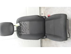 Used Seat, right Renault Megane III Grandtour (KZ) 1.5 dCi 110 Price € 150,00 Margin scheme offered by Autodemontage van de Laar