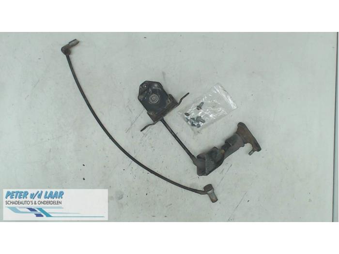 Spare wheel lift mechanism from a Ford Transit Connect 1.8 TDCi 75 2007