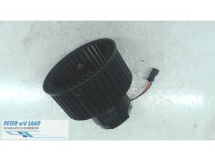 Used Heating and ventilation fan motor BMW 1 serie (E81) Price on request offered by Autodemontage van de Laar
