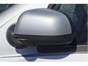 Gebrauchte Außenspiegel links Dacia Duster (HS) 1.5 dCi Preis € 50,00 Margenregelung angeboten von Autodemontage van de Laar