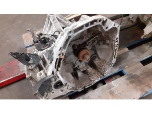 Used Gearbox Renault Modus/Grand Modus (JP) 1.5 dCi 65 FAP Price € 200,00 Margin scheme offered by Autodemontage van de Laar