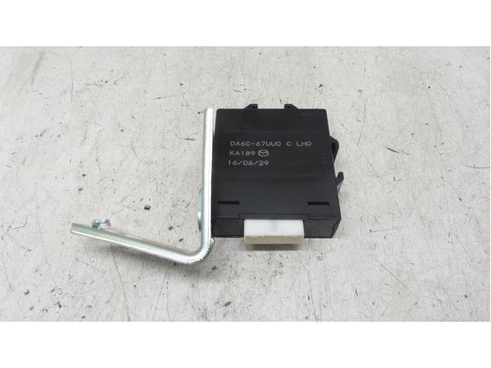 Usados Módulo PDC Mazda CX-3 (DJ/DK) 2.0 SkyActiv-G 120 Precio € 100,00 Norma de margen ofrecido por Autodemontage van de Laar